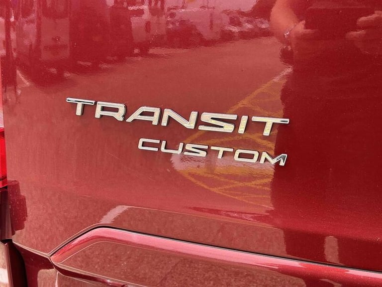 2022 Ford Transit Custom 320 Limited Lr Dciv P/V 2.0 Panel Van Automatic Diesel 2.0 Crew Van Auto...