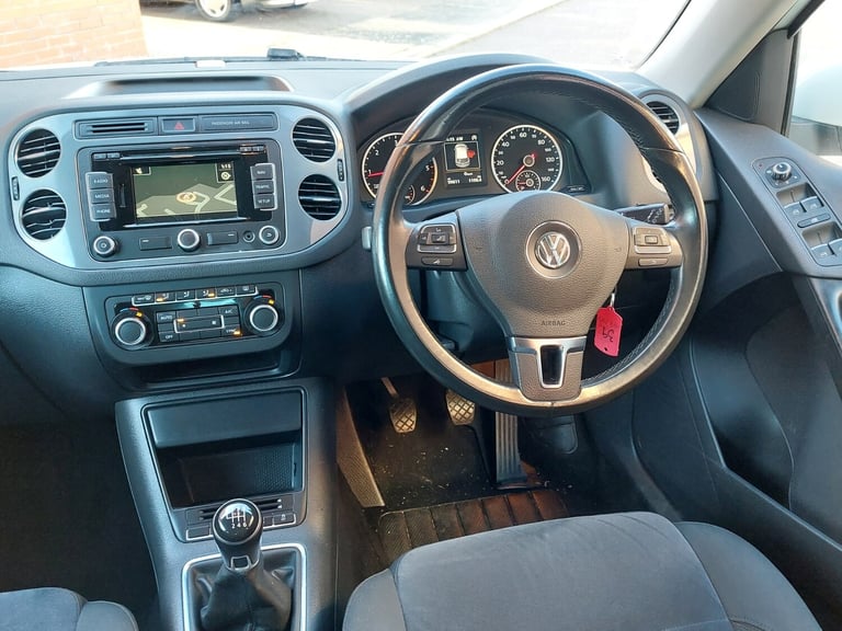 2015 15 Volkswagen Tiguan 2.0 TDi Match 2WD.  Only 67000 Miles with FSH!