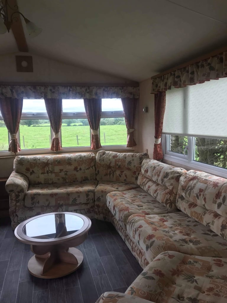 2007 2 bedroom mobile home