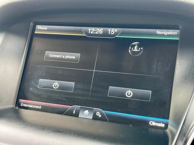 Ford Focus 1.6 Ti-VCT 125 TITANIUM POWERSHIFT AUTO