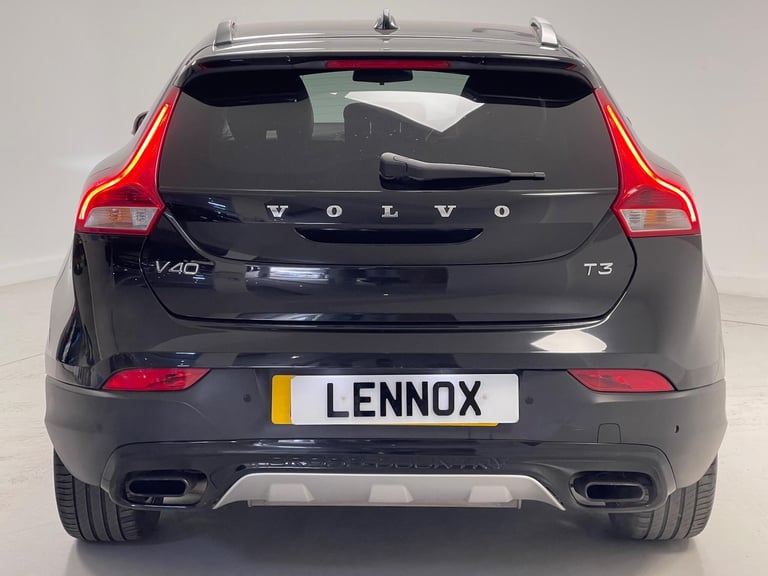 2017 Volvo V40 Cross Country 1.5 T3 Pro Auto Euro 6 (s/s) 5dr HATCHBACK Petrol Automatic