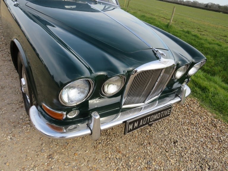 1968 Jaguar 420 4.2 MOD MANUAL Saloon Petrol Manual