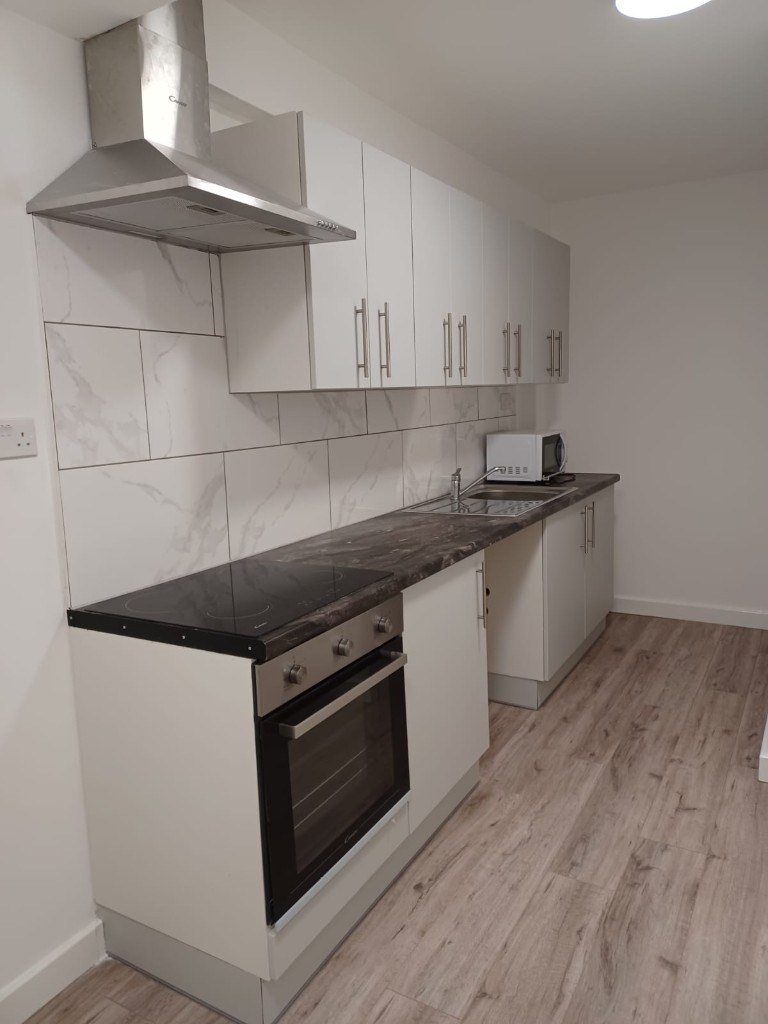 BRAND NEW STUDIO IN SLOUGH - DSS ACCEPTED - NO guarantor REQUIRED