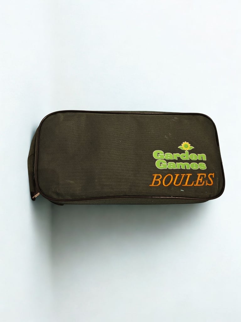 🎯 For Sale: Garden Games Boules Set (Complete in Carry Case)
