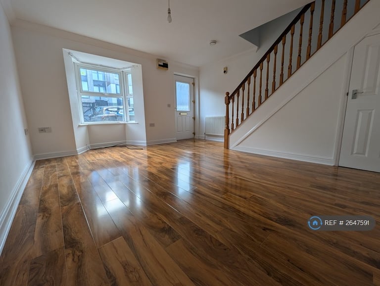 image for 2 bedroom house in Carroways Place, Margate, CT9 (2 bed) (#2647591)