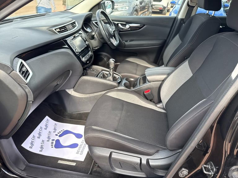 2018 Nissan Qashqai 1.3 Dig-T Acenta Premium SUV/Crossover Petrol Manual