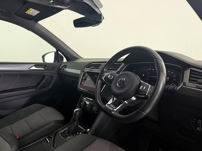 2020 Volkswagen Tiguan 2.0 TSi 230 4Motion SEL 5dr DSG ESTATE PETROL Automatic