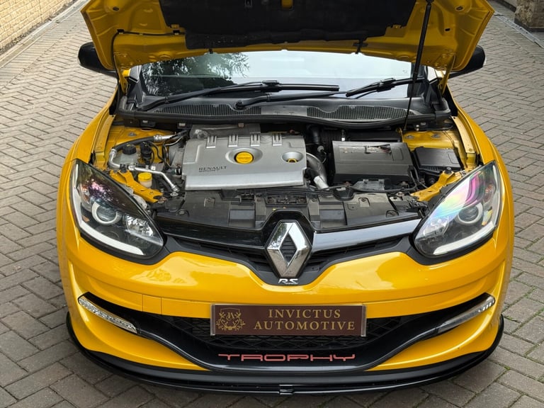 2016 Renault Megane 2.0 T 16V Renaultsport Nav 275 3dr - Liquid yellow - Trophy  COUPE Petrol Manual