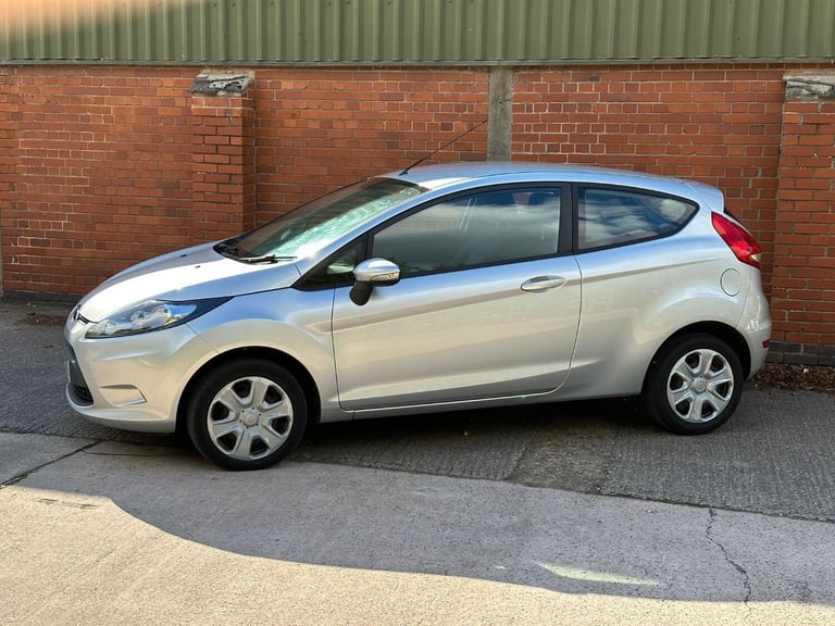 FORD FIESTA 1.3 Edge 2011