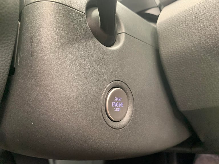 2022 Volkswagen ID.3 Pro Performance 58kWh Family Hatchback 5dr Electric Auto (204 ps) - LED - R ...