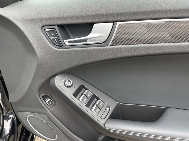 2014 Audi A4 4.2 RS 4 FSI Quattro Auto 4WD 5dr Estate Petrol Automatic