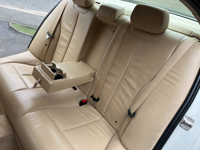 2012 BMW 3 Series 318d SE 4dr Step Auto DIESEL DRIVES REALLY WELL! SOUGHT AFTER! SALOON Diesel Au...