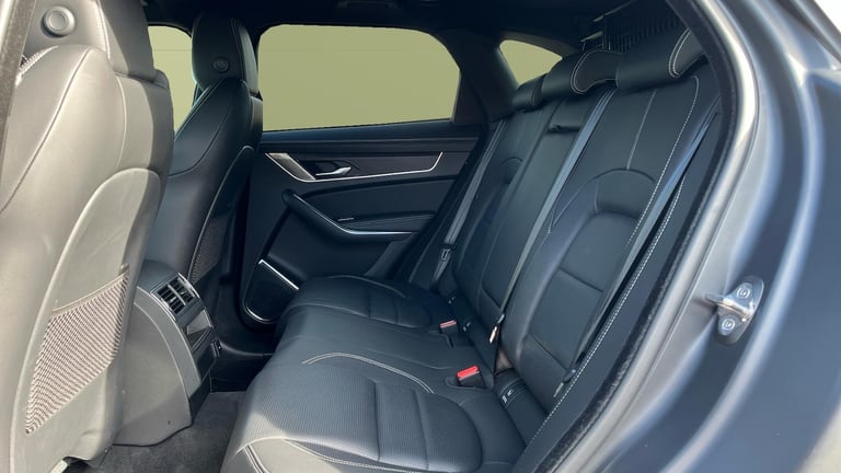 2022 Jaguar F-Pace 2.0 P250 R-Dynamic Black 5dr Auto AWD Petrol Estate Estate Petrol Automatic