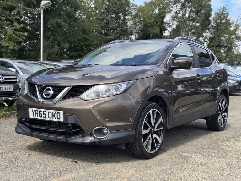 2015 Nissan Qashqai 1.2 DIG-T Tekna SUV 5dr Petrol XTRON 2WD Euro 6 (s/s) (115 ps) HATCHBACK Petr...