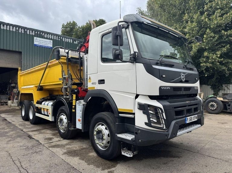 2019 VOLVO FMX-410 8X4 GRAB TIPPER