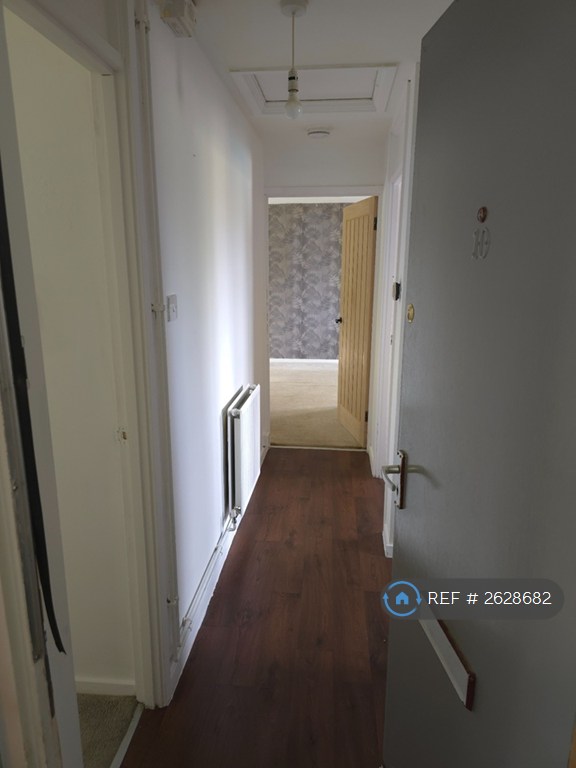 1 bedroom flat in Headford Close, Cambridge, CB5 (1 bed) (#2628682)