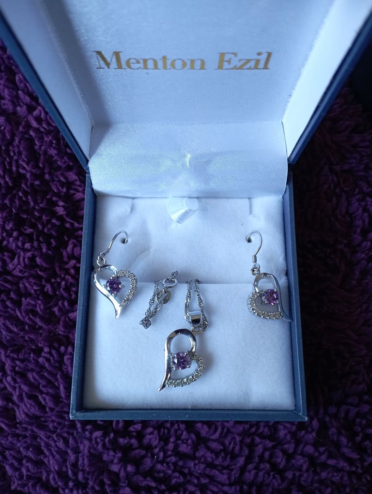 image for Necklace and earrings set
