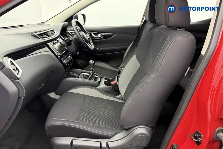 2020 Nissan Qashqai 1.3 DiG-T Acenta Premium 5dr SUV Petrol Manual