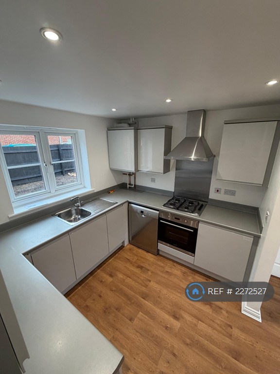 3 bedroom house in Marcroft Road, Port Tennant, Swansea, SA1 (3 bed) (#2272527)