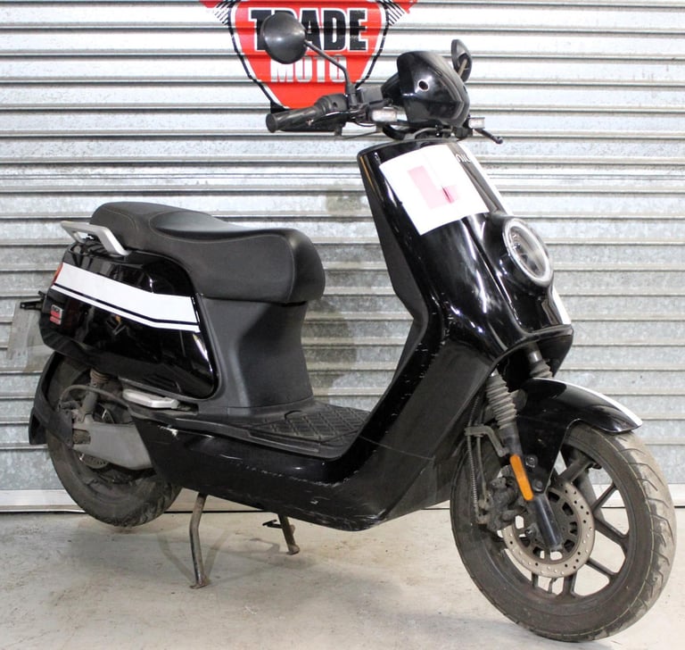 image for 2020 70 NIU NQi GTS PRO ELECTRIC SCOOTER 125 EQUIVALENT BLACK TRADE SALE NEW MOT