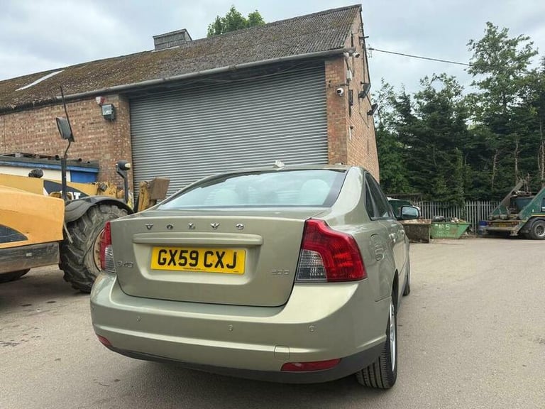 2009 Volvo S40 2.0D S Powershift Euro 4 4dr SALOON Diesel Automatic