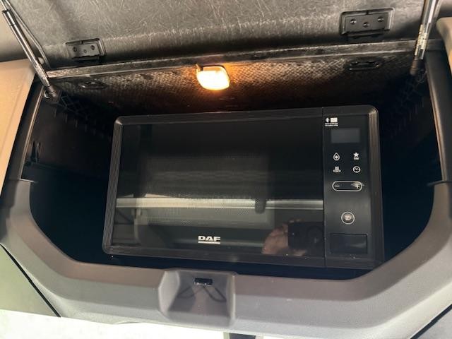 2023 23 DAF XF 480 EURO 6 6X2 TRACTOR UNIT, SLIDER, FRIDGE, MICROWAVE 