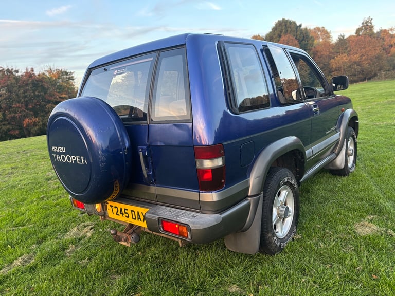 Isuzu, TROOPER, Estate, 1999, Manual, 3494 (cc), 3 doors