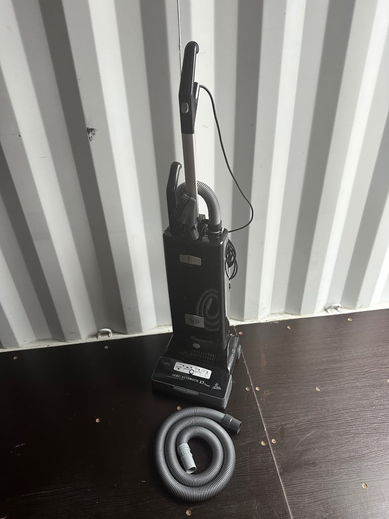 Sebo 91540GB Automatic Pet Epower Upright Vacuum Cleaner Black And Silver
