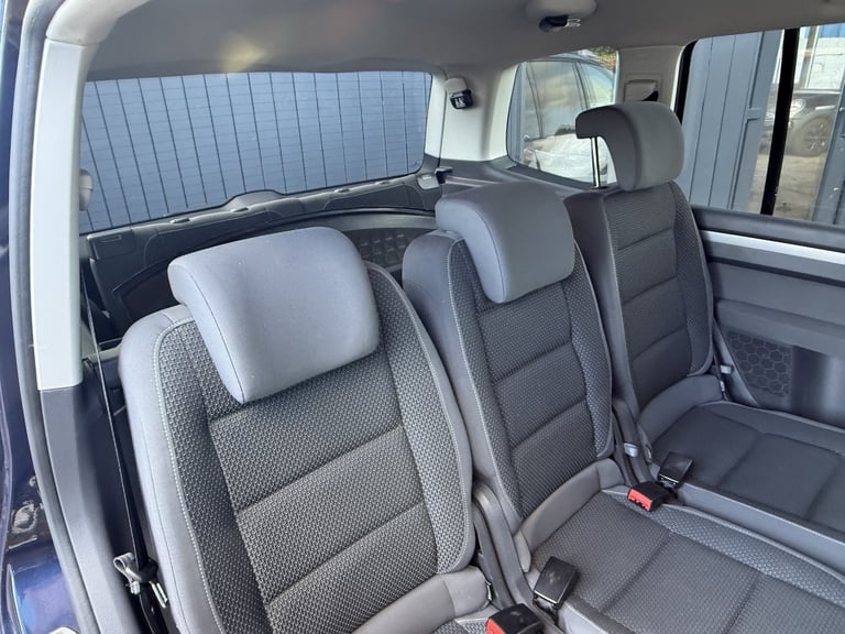 VOLKSWAGEN TOURAN 1.6 TDI BlueMotion Tech SE MPV 5dr Diesel DSG, 7 Stamps, Auto,