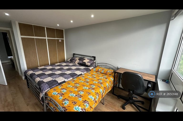 2 bedroom flat in Duffield Close, Harrow On The Hill, HA1 (2 bed) (#2650148)