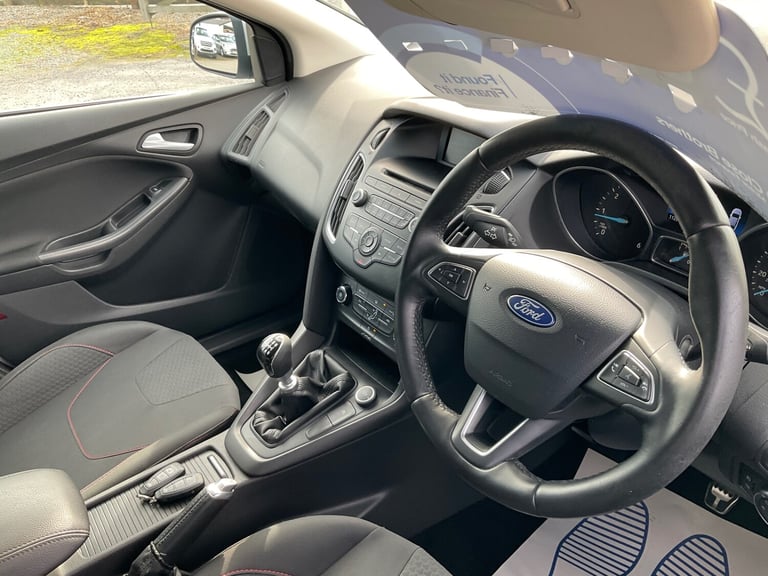 2015 Ford Focus 1.5 TDCi 120 Zetec S 5dr HATCHBACK Diesel Manual