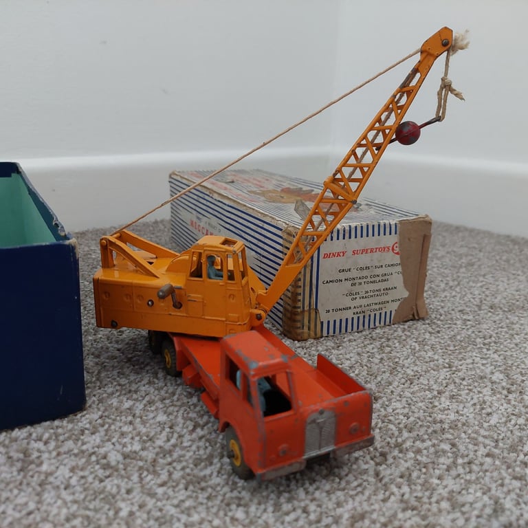 Dinky Toys 972 - Vintage 20 Ton Lorry Mounted Crane