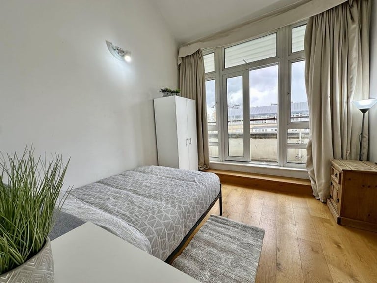 ☀️ Serviced Room ✅ Weekly Cleaning