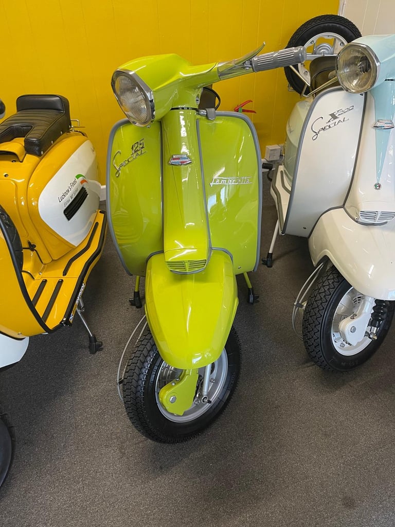 Lambretta LI125 special  1966 Italian . Others in stock 