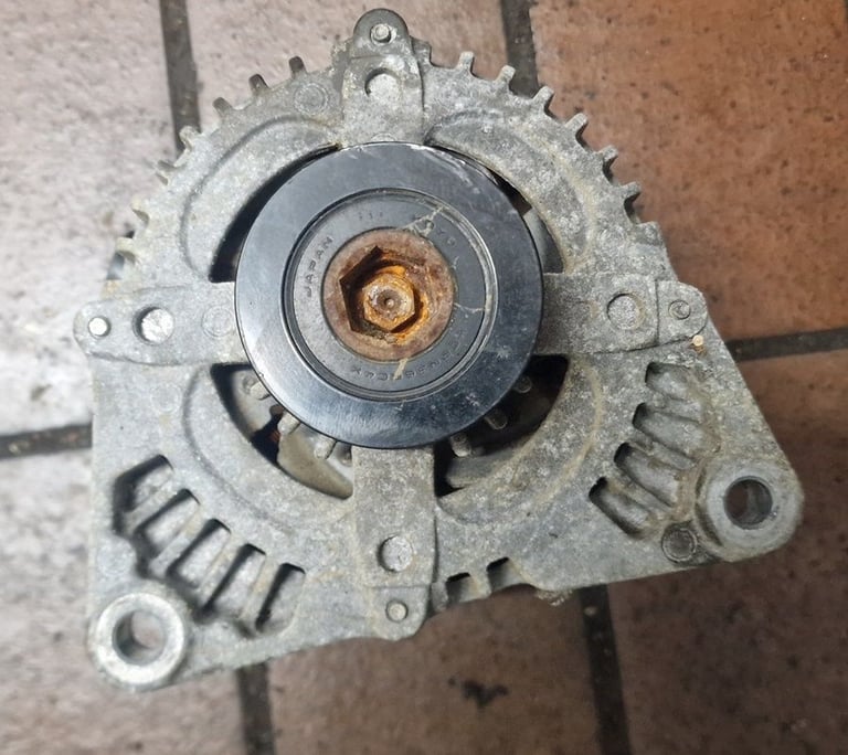 Ford Kuga 2.0 TDCI Alternator 2012