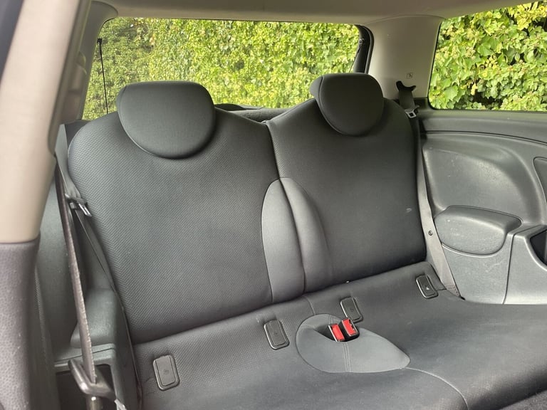 2006 MINI Hatch 1.6 Cooper 3dr Auto HATCHBACK Petrol Automatic