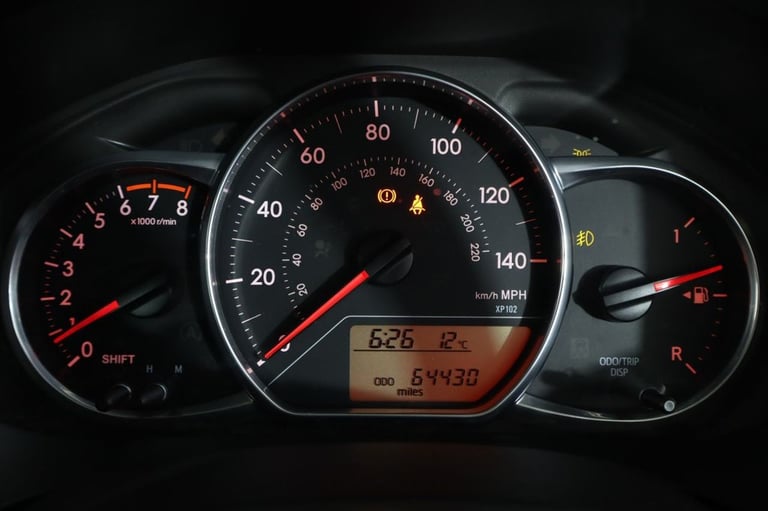2014 Toyota Yaris 1.33 Dual VVT-i Excel Hatchback 5dr Petrol Manual Euro 5 Euro 5 (99 ps) Hatchba...