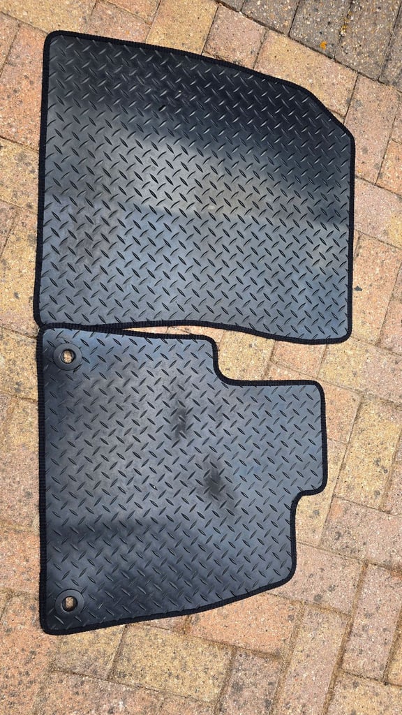 image for Peugeot Partner 2019+ SWB floor mats 