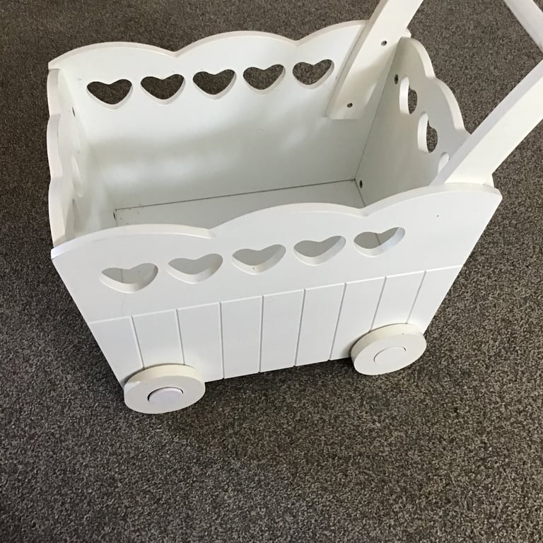 Wooden toy cart 