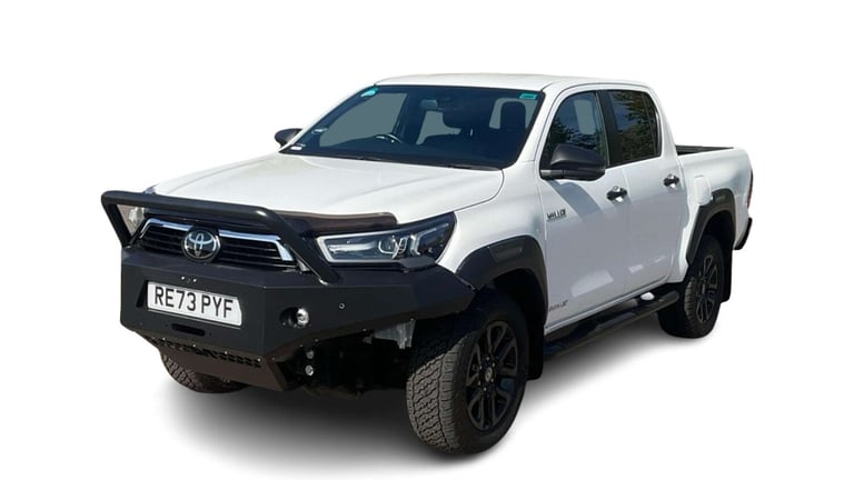 image for 2023 Toyota Hilux 2.8 HI-Luxury Invincible X D-4D 4WD Double Cab Auto 4WD 5dr Pickup Diesel Autom...