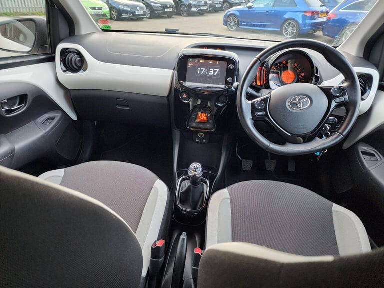 TOYOTA AYGO 1.0 VVT-i x-style 2017