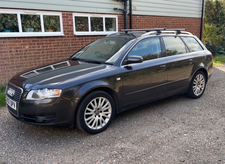 AUDI A4 ESTATE 2.0 AVANT TDI