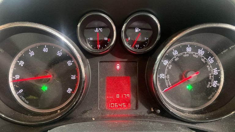 2011 Vauxhall Astra 1.4 16v Excite Euro 5 5dr HATCHBACK Petrol Manual