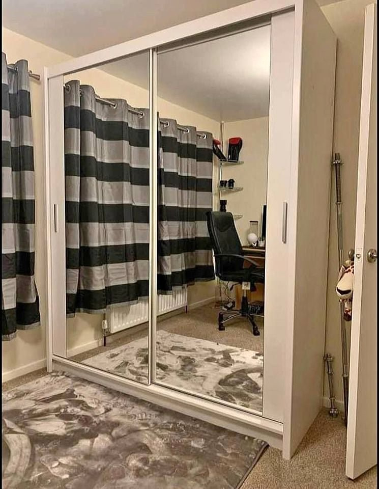 2&3 door wardrobe, sliding mirror doors wardrobes with drawers, shelfs, rails free delivery, COD