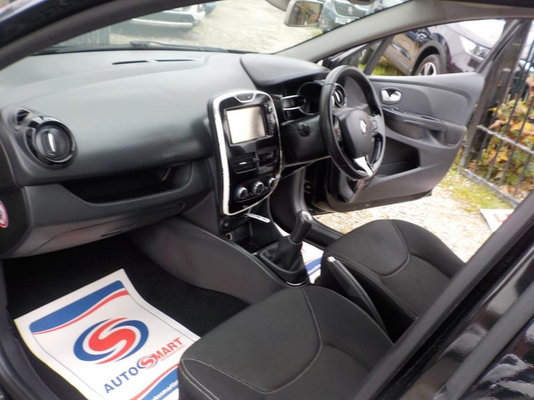 2015 Renault Clio 1.2 16V Dynamique MediaNav 5dr HATCHBACK PETROL Manual