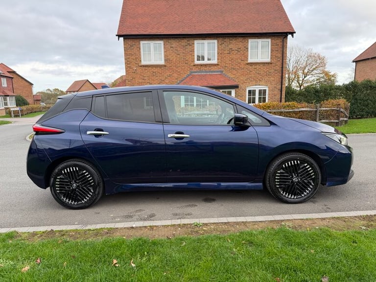  Nissan Leaf LEAF N-connecta 5dr Hatchback Electric Automatic