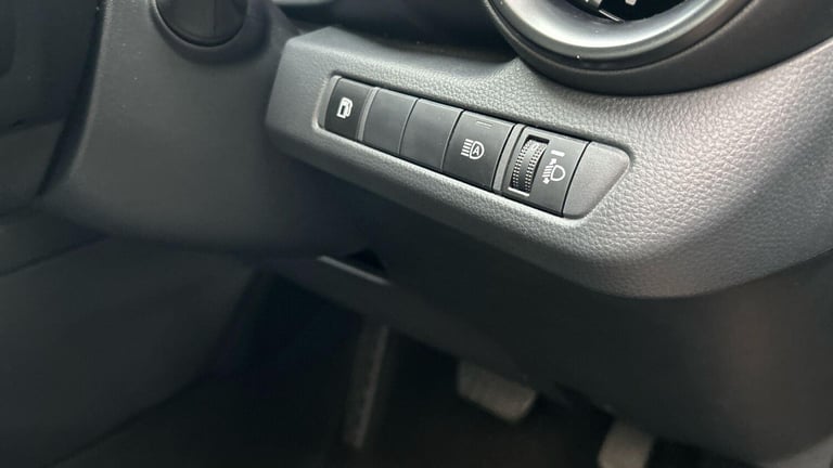 2024 Toyota C-HR 1.8 Hybrid Icon 5dr CVT HATCHBACK PETROL/ELECTRIC Automatic