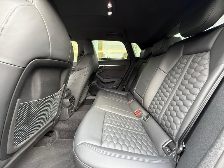  Audi RS3 2.5 TFSI Carbon Black Sportback 5dr Petrol S Tronic quattro Euro 6 (s/s) (4 Petrol Auto...