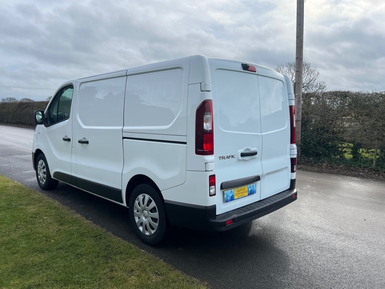SL28 ENERGY dCi 145 Business+ Van £11490 PLUS VAT