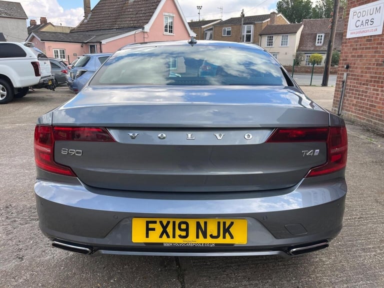 VOLVO S90 2.0 T4 GPF R-Design Auto Euro 6 (s/s) 4dr 2019